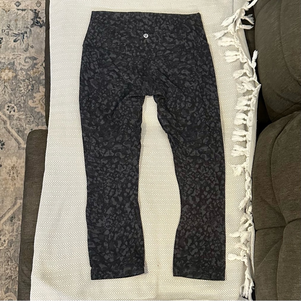 Lululemon Align Leggings 23” Size 6